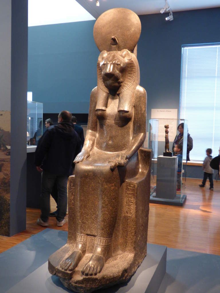 antiquités Egypte, musée de grenoble, servir les dieux
