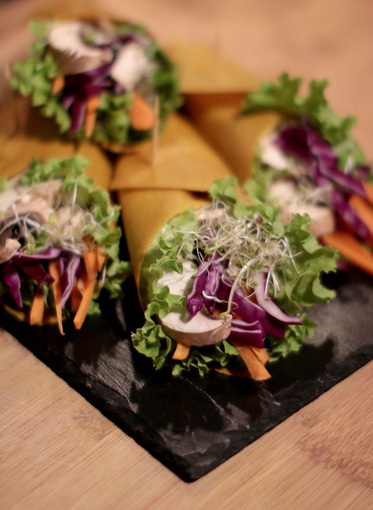 Wraps arc-en-ciel & sauce cacahuète (cru, vegan & sans gluten) - LA ...