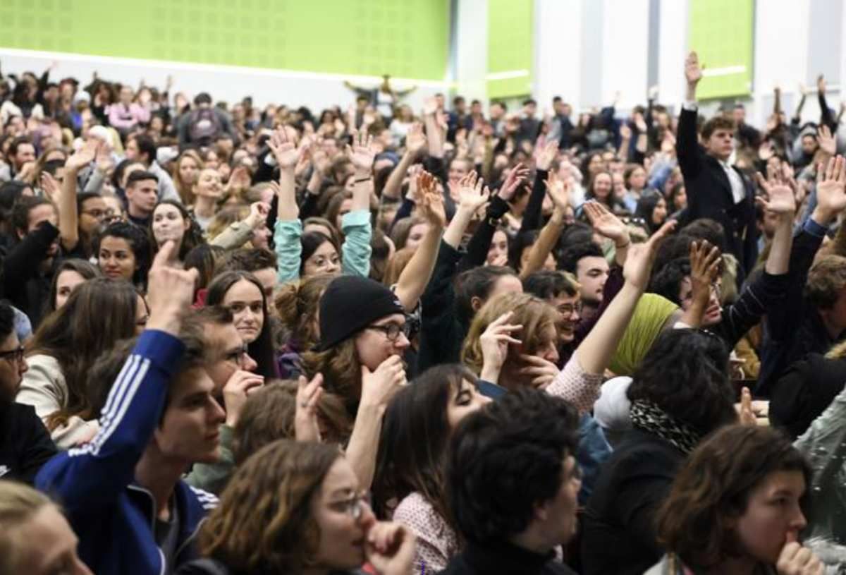 Les jeunes Ã©tudiants-es s'engagent pour la liste de Ian Brossat !