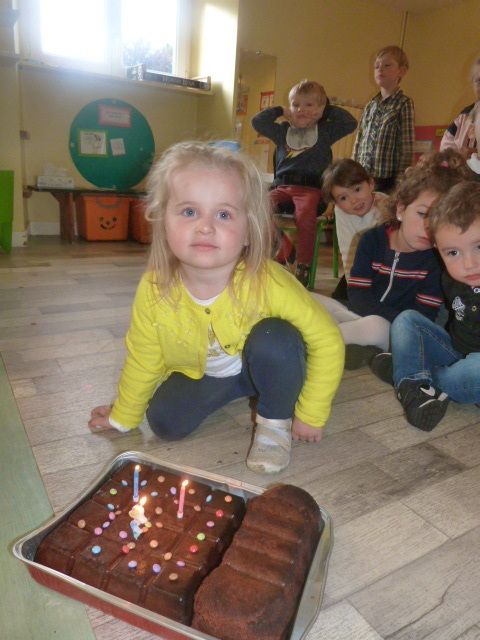 Joyeux Anniversaire Axelle Ecole Notre Dame Campeneac