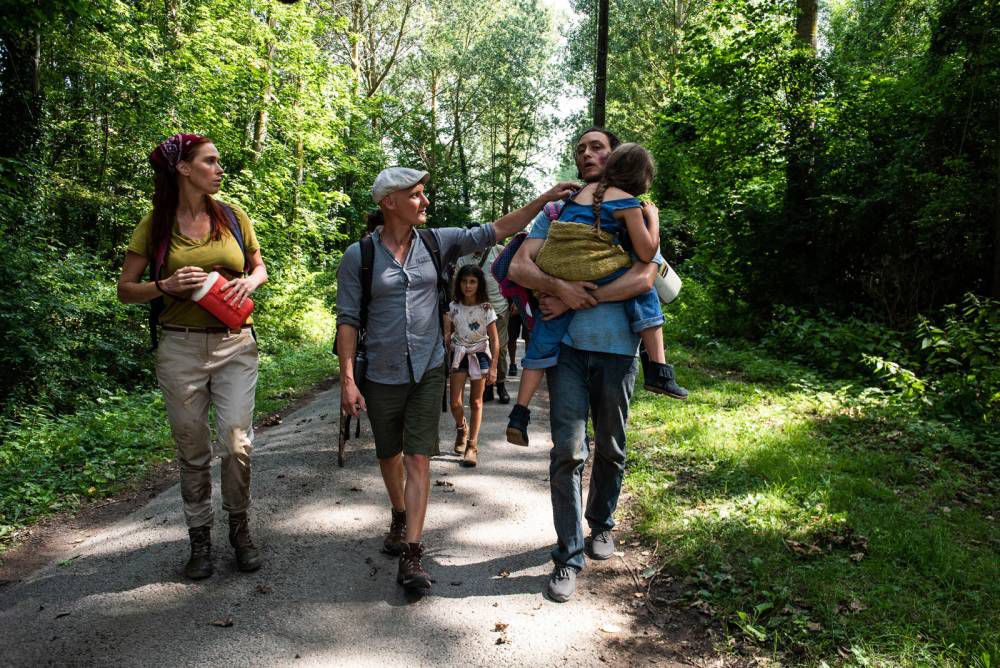 Non, ceci n'est pas une petite promenade bucolique dans les bois...
