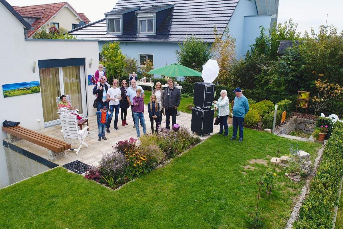 Landkreiskulturherbst Phantastische Panorama Drohnenfotos Und Keramische Kunstobjekte In Der Breslauer Strasse 13 In Veitshochheim Veitshochheim News