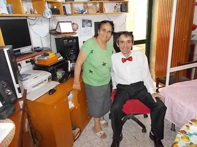 Gli Auguri Del Giorno Auguri A Mamma Lucia Giornale Vettica Di Amalfi Online Www Mikivettica Over Blog It