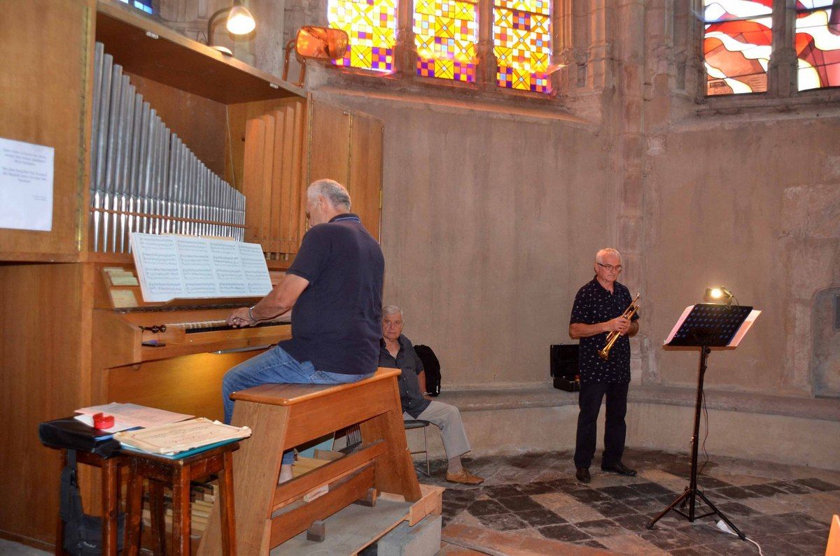 Les séances de « Présence de l'orgue » ont repris le mercredi matin à l'église de Pont-de-Vaux.