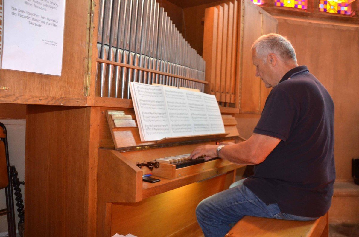 Les séances de « Présence de l'orgue » ont repris le mercredi matin à l'église de Pont-de-Vaux.