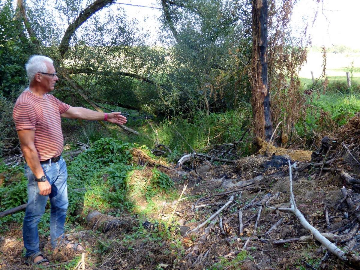 Le maire Daniel Gras était sur les lieux de cet incendie.