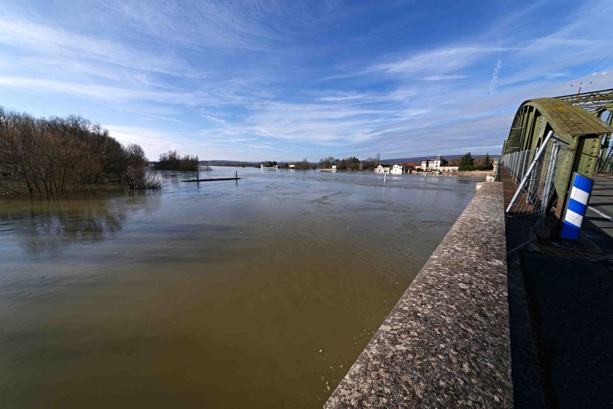 Photos Jean-Pierre Santiano et Michel Raymond