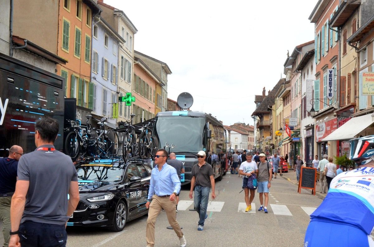 Pont-de-Vaux était mercredi capitale de la petite reine en accueillant le 70ème Critérium du Dauphiné libéré.