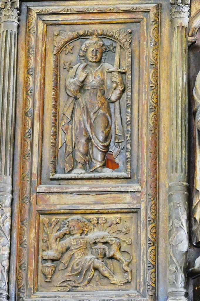 coté sud de la tribune de l'orgue (1606), église Notre-Dame de Croas-Batz. Photographie lavieb-aile juillet 2017.
