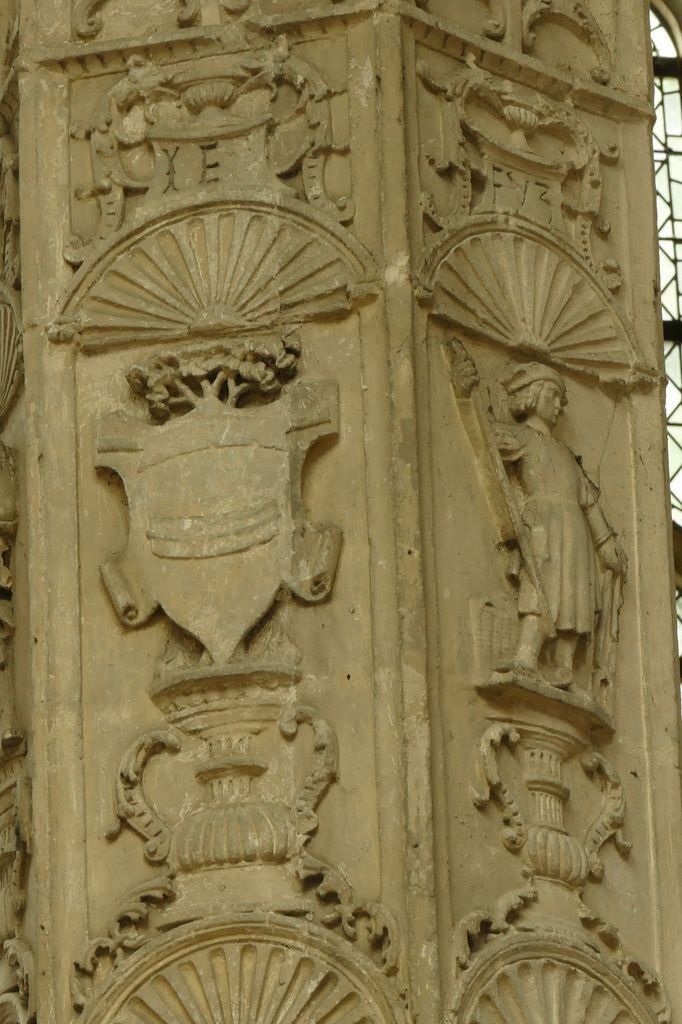 Pilier des Tanneurs (1526), église Saint-Gervais-Saint-Protais de Gisors. Photographie lavieb-aile 26 août 2018.