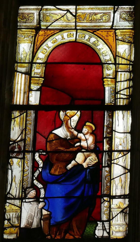 Verrière de l'Apparition du Christ aux Apôtres, (vers 1530 et XVIIe), église de Pont-Audemer. Photographie lavieb-aile août 2018.