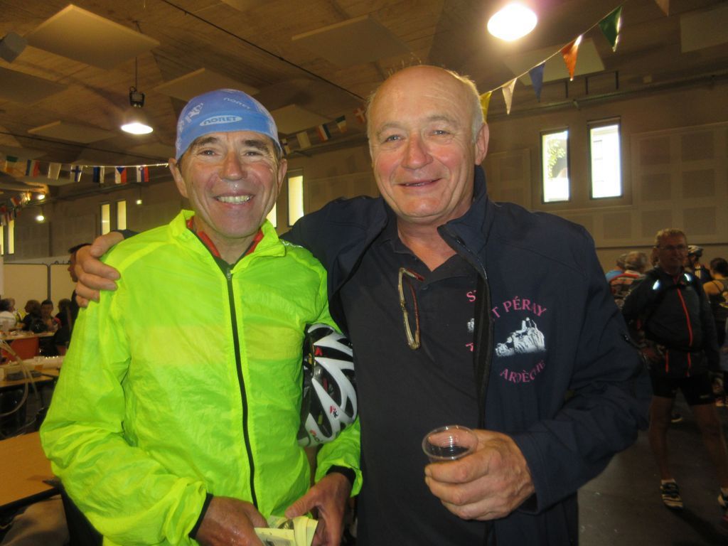 Gilles et Maurice à l'arrivée 