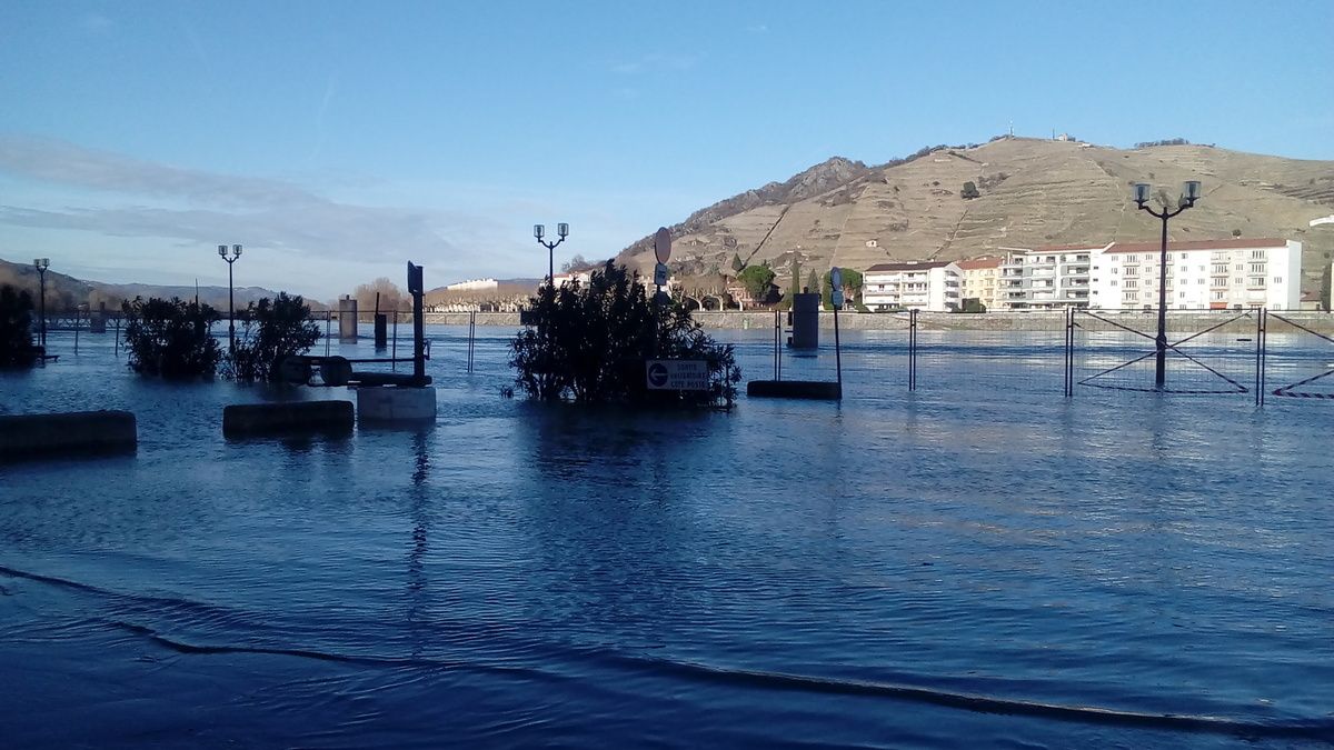 La crue à Tournon mardi 23/01