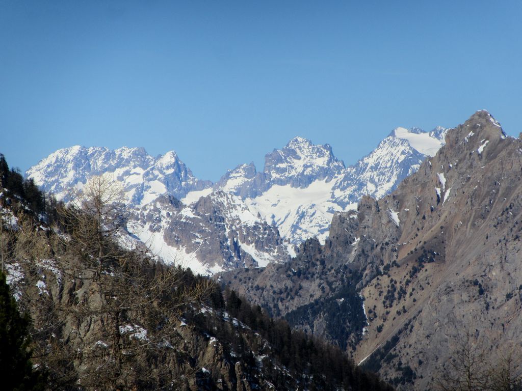 Col Tronchet ... vue sur les Ecrins 