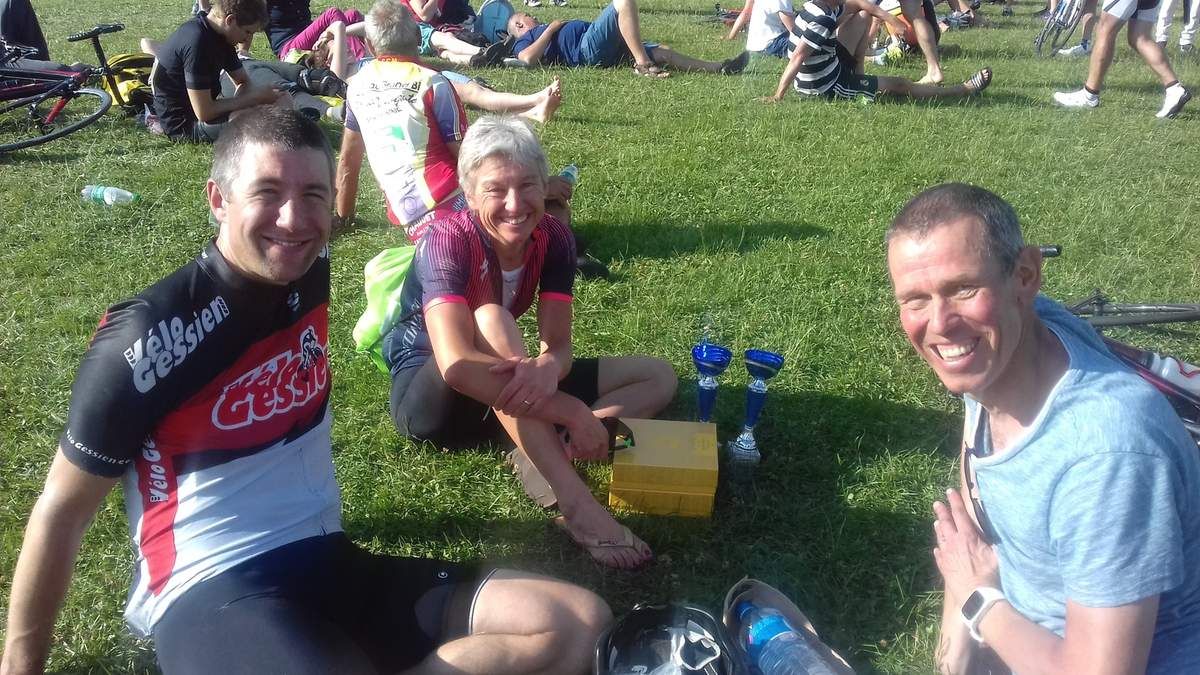 Pause-prairie avec Baptiste et les petits suisses ! 