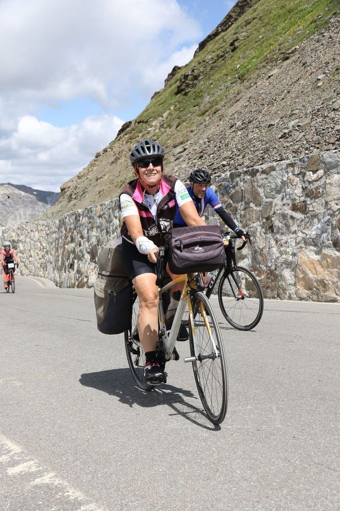 Arrivées au sommet + descente, les photos du photographe "Foto Stelvio" 