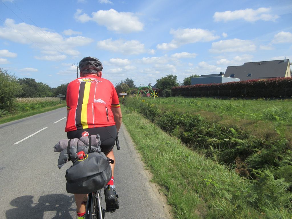 Avec Luca (qui a rangé des vêtements dans son maillot ;-)  )