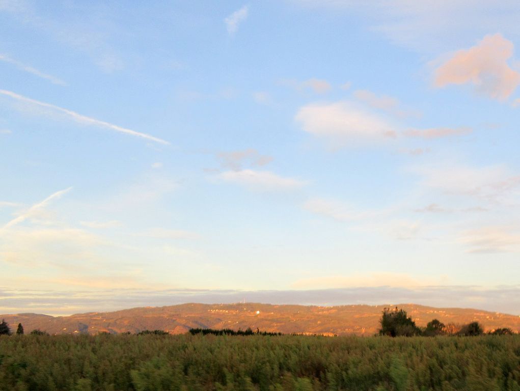 On démarre avec du ciel bleu, air frais 