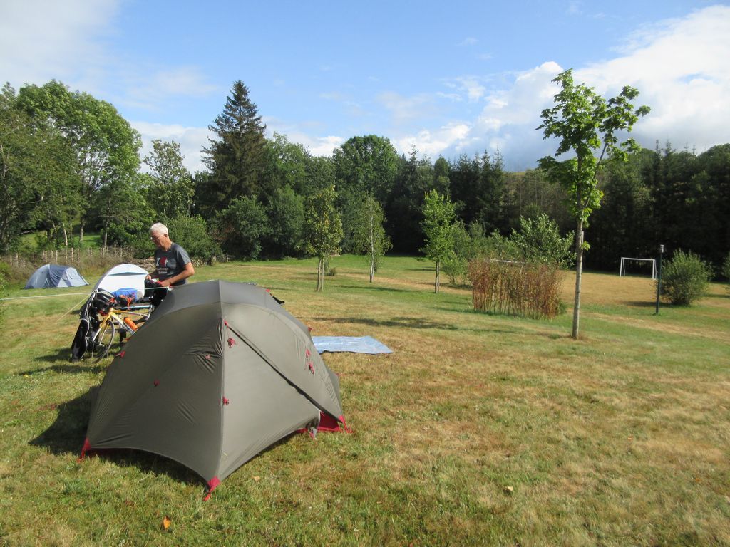 Cyclocamping Auvergne 3/6 Autour du Sancy