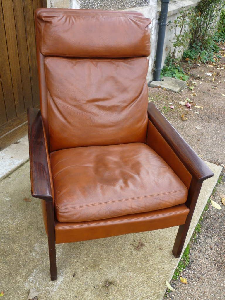 fauteuil vintage scandinave cuir et bois