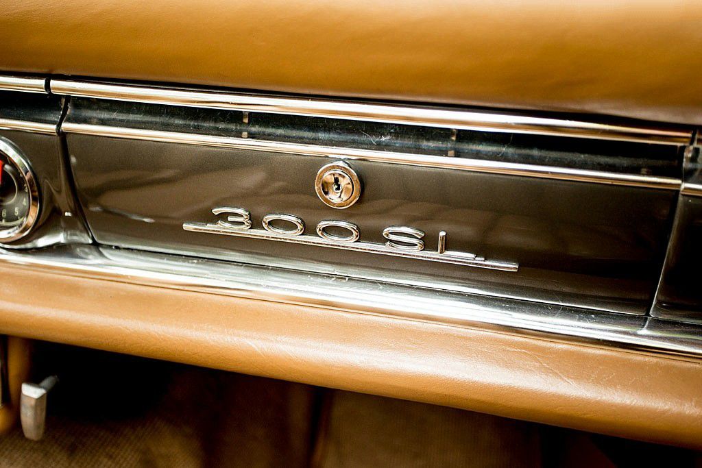 VOITURES DE LEGENDE (1358) : MERCEDES-BENZ 300 SL ROADSTER - 1957