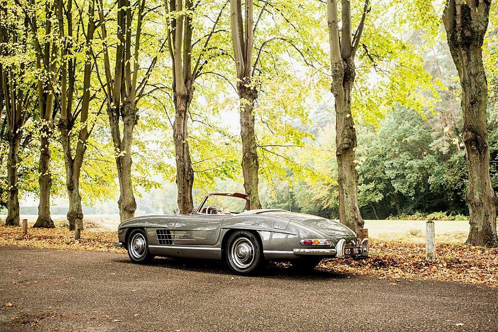 VOITURES DE LEGENDE (1358) : MERCEDES-BENZ 300 SL ROADSTER - 1957