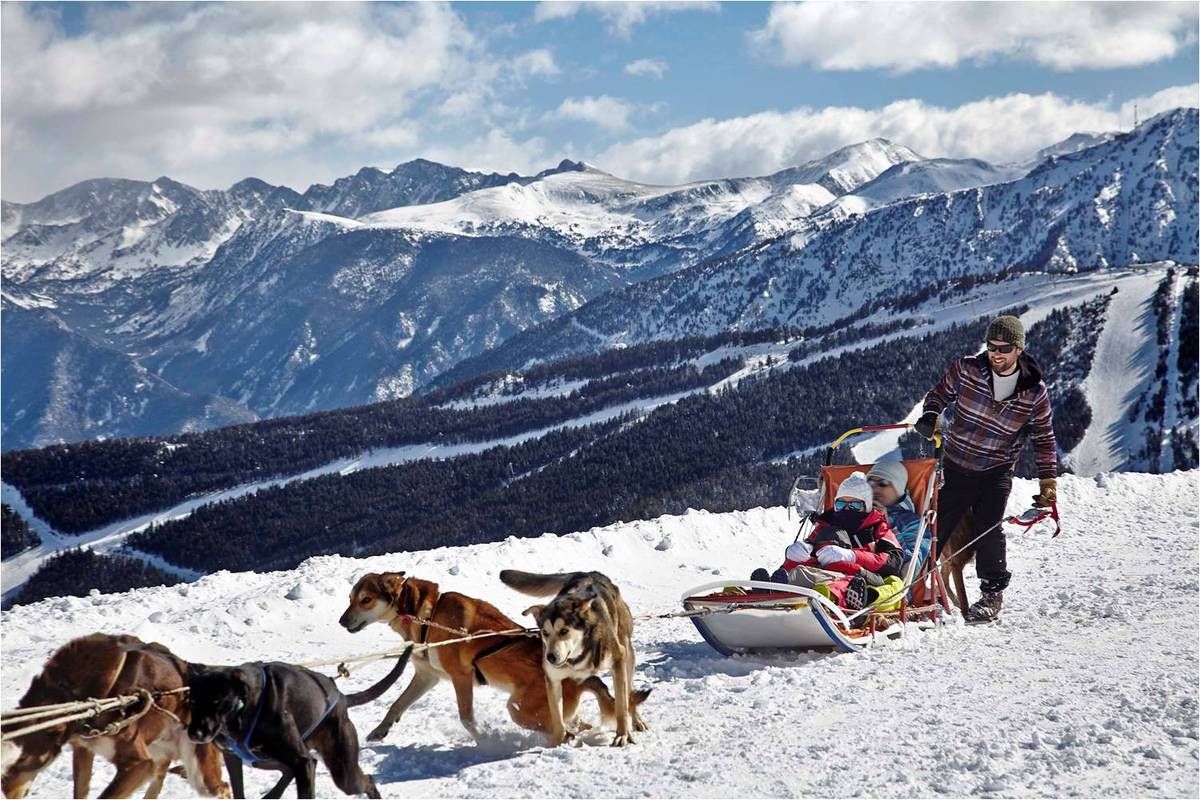 5 Bonnes Raisons De Feter Noel A La Neige Andorre Lucky Sophie Blog Famille Voyage