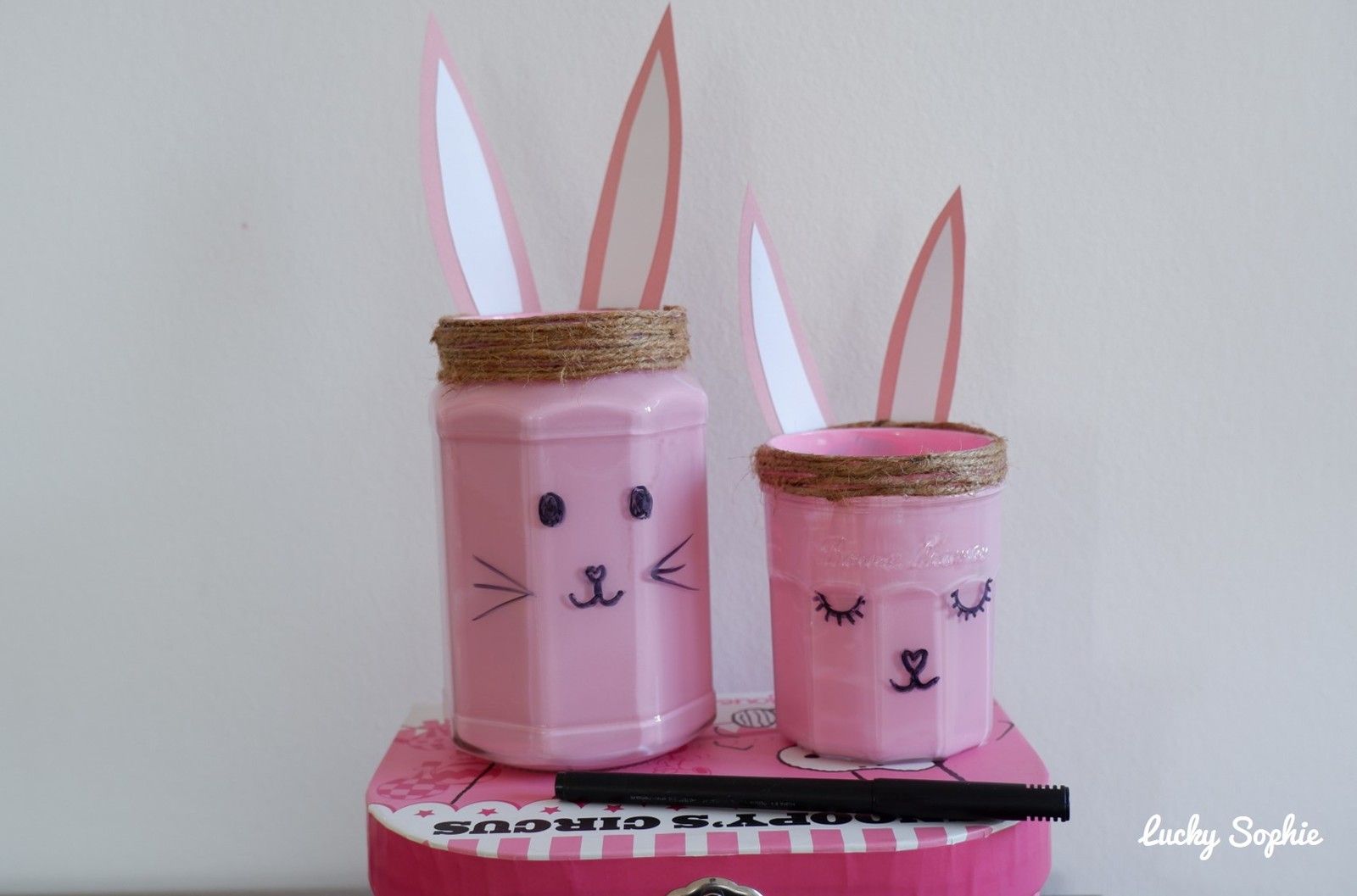 Pots en verre déguisés en lapin DIY récup - Lucky Sophie blog famille voyage