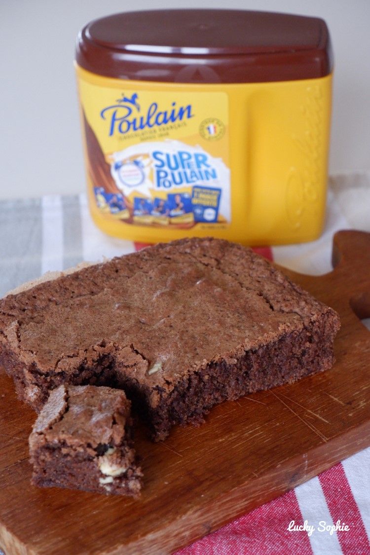 Brownie à la poudre de cacao Super Poulain - Lucky Sophie blog famille  voyage