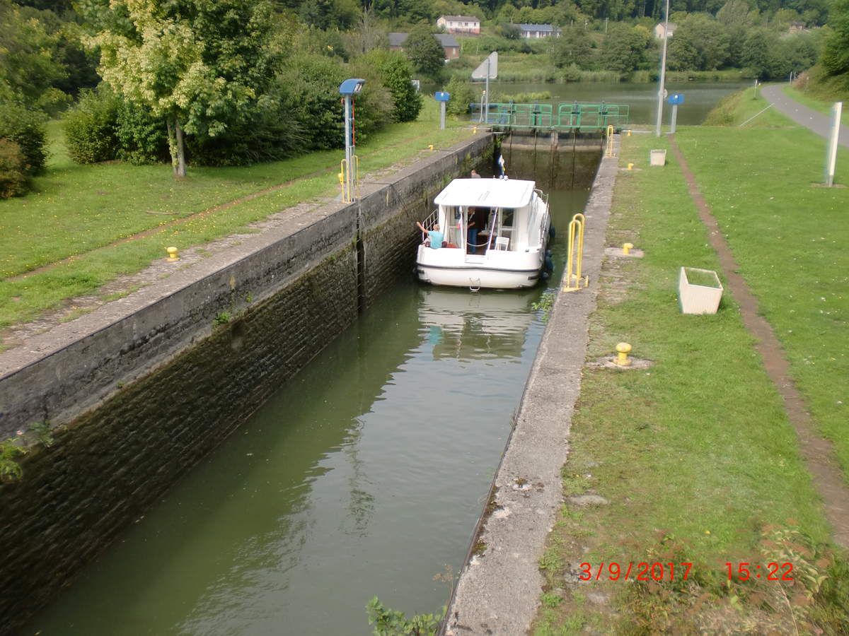 Ecluse sur la Meuse