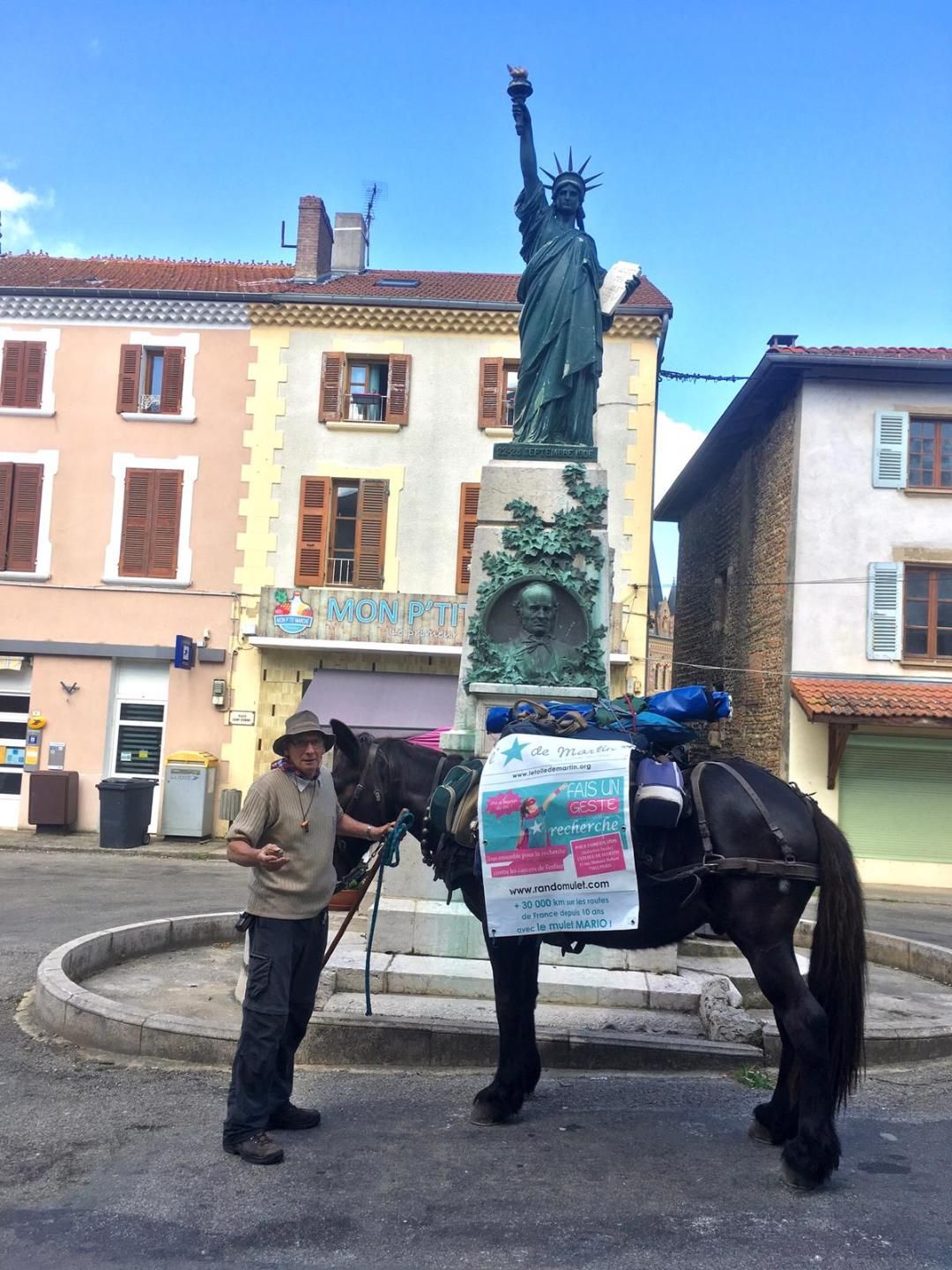 Mario le mulet à Roybon