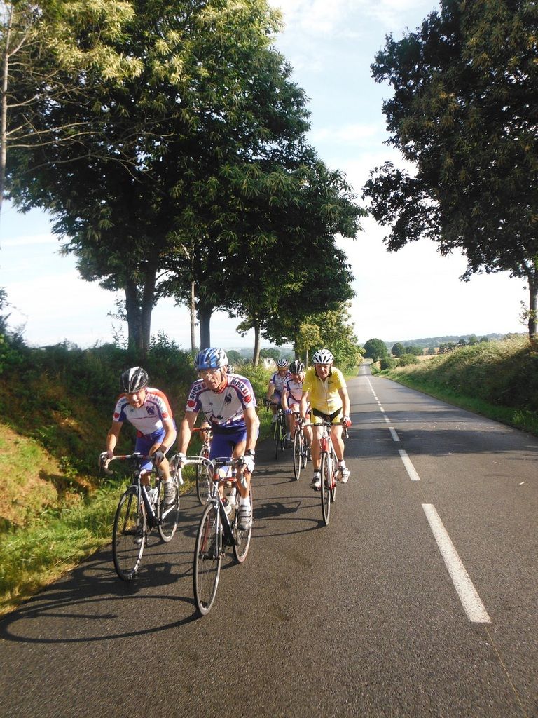 Pratiquement au sommet de la côte des 600 francs vers Les Forges.