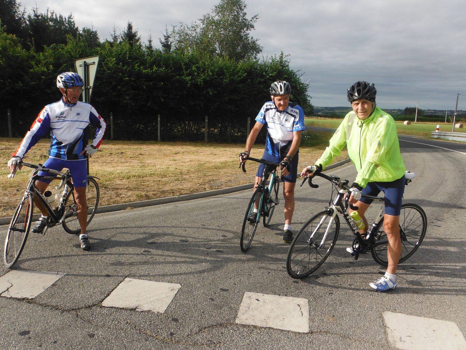 Rond-point de La Millionnerie.