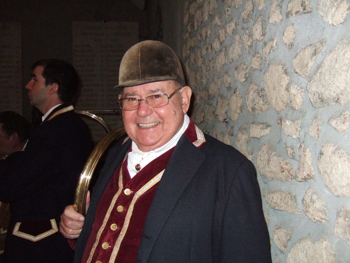 Au Clos de Vougeot, en tenue du Bien-Aller du Morvan