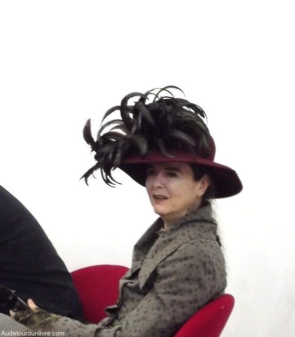 amélie-nothomb-portrait3-salon-du-livre-2019-audetourdunlivre.com