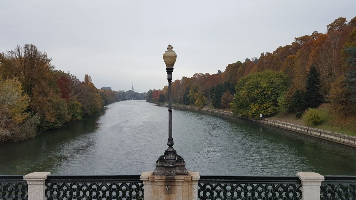 po_turin_fleuve_automne