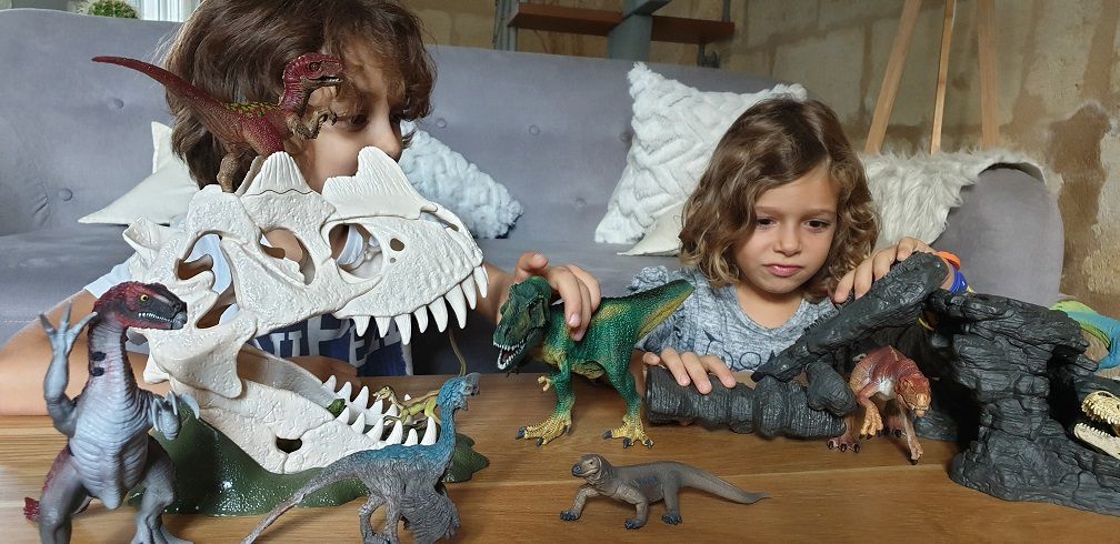 Des dinosaures pour noël avec la gamme Schleich Dinosaurs - Dress me ...  and my kids !