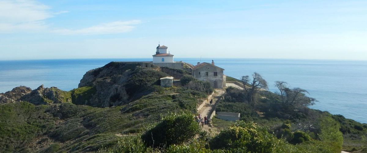 Au phare du Titan 1 île du levant domaine naturiste d'héliopolis
