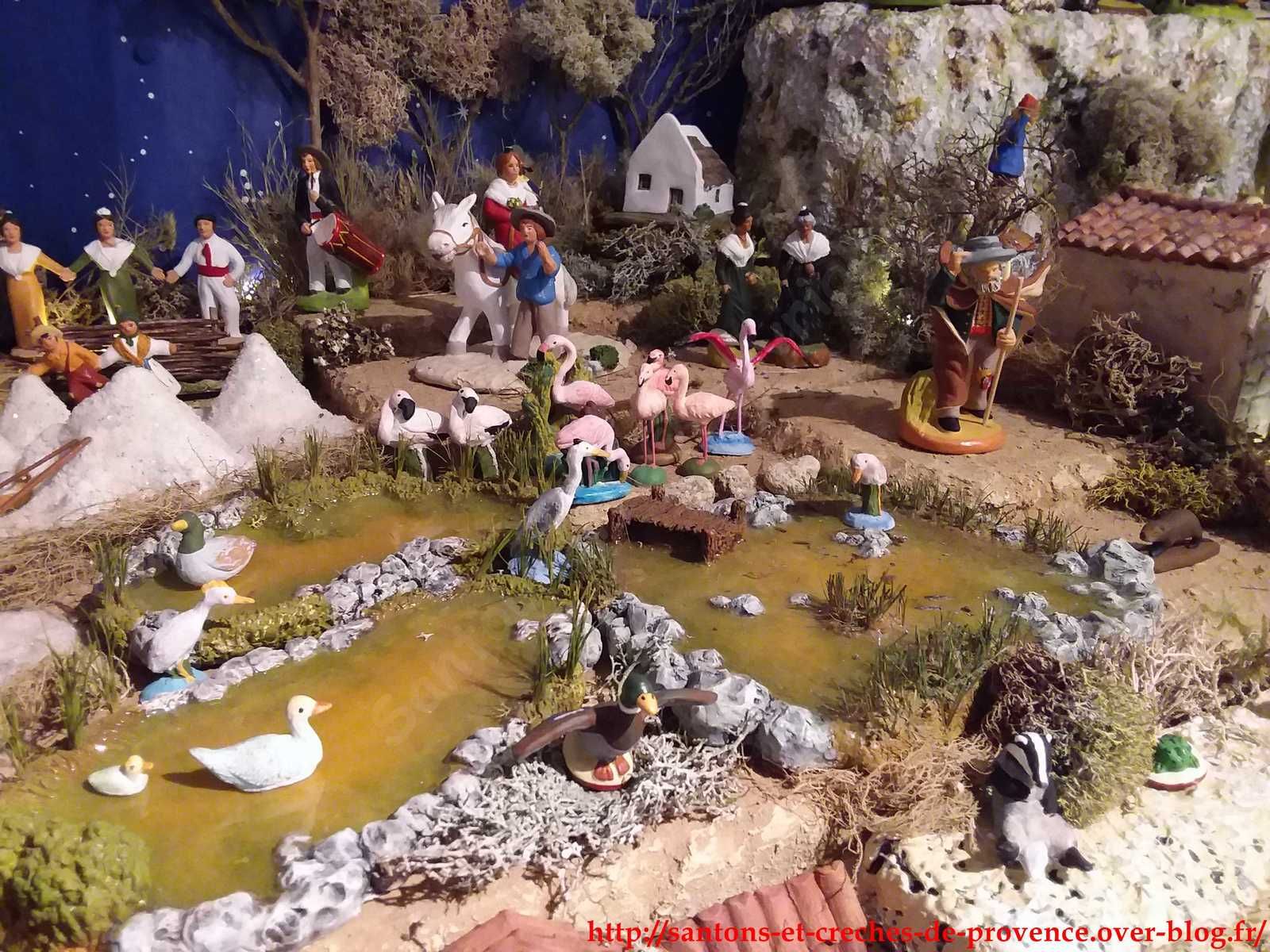 La partie Camargue avec l'étang confectionné par Isabelle, les jolis flamants de Bernard Sauvat et le berger Mistral de Paul Fouque.