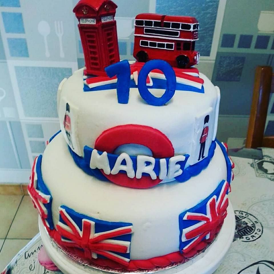 Gateau D Anniversaire Theme London Pour Marie La Cuisine De Rahima Gateau D Anniversaire Theme London Pour Marie La Cuisine De Rahima