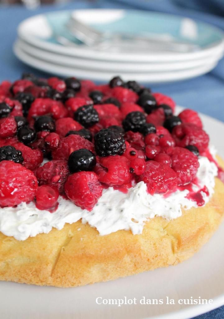 Gateau Fruits Rouges Et Mascarpone Complot Dans La Cuisine