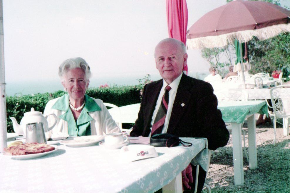 Mes parents à Trouville, peu d'années avant leur mort. 