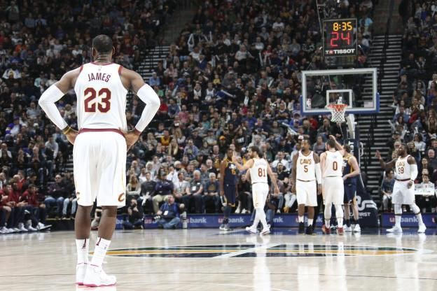 Utah Gache L Anniversaire De Lebron James News Basket Beafrika