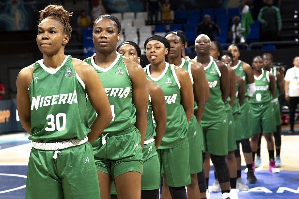 Liz Cambage Trop Grande Pour Les D Tigress News Basket Beafrika