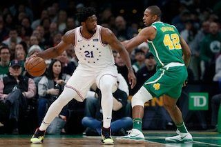 Kyrie Irving achève les Sixers de Joel Embiid en prolongation