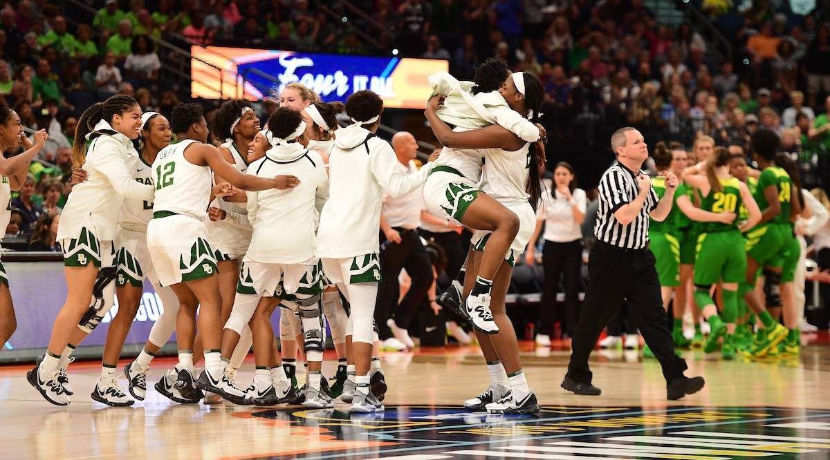 Final Four : Baylor écarte l'Oregon et retourne en finale après 7 ans