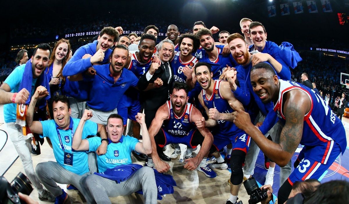 EuroLeague : l'Anadolu Efes Pilsen élimine le Barça et décroche le dernier  ticket du Final Four ! - NEWS BASKET BEAFRIKA