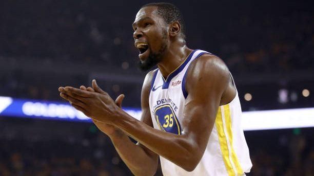 Urgent : Kevin Durant reprend le chemin des entraînements pour le Game 5