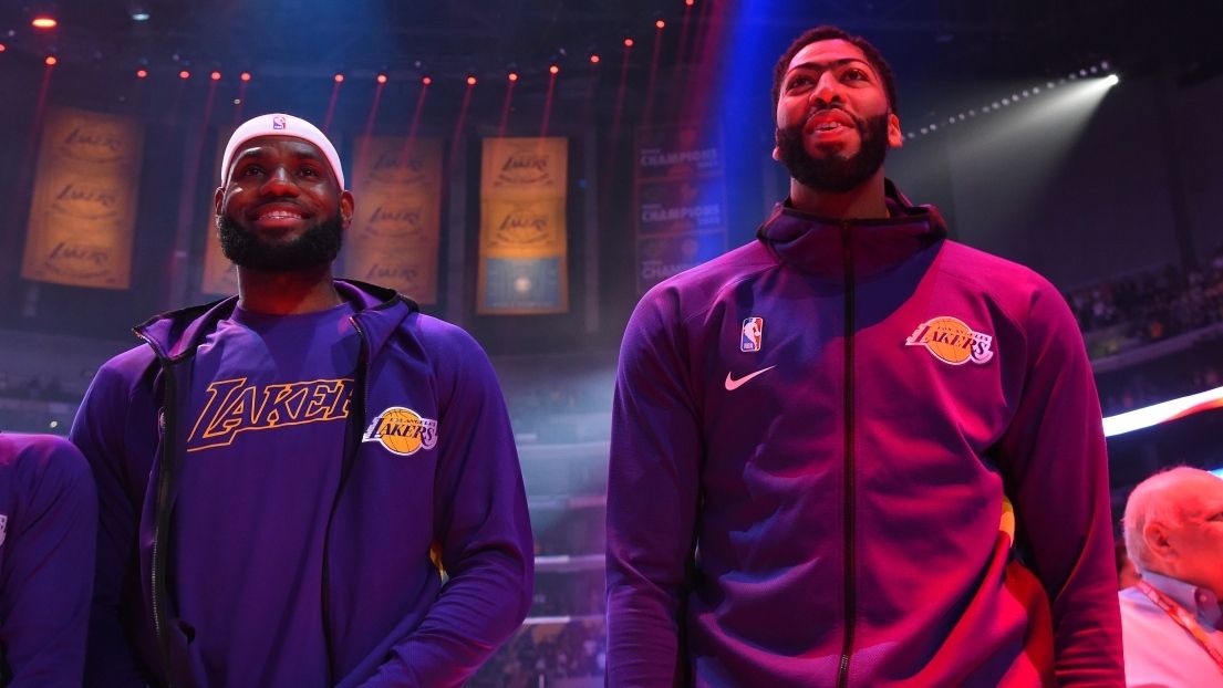 Lakers et Clippers dans une bataille qui s'annonce épique dans la Conférence Ouest