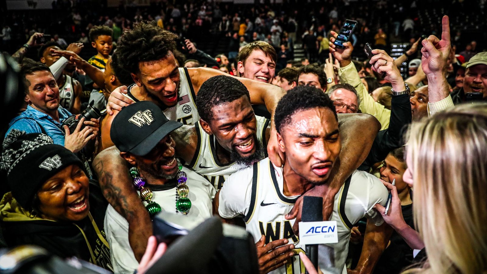 C'est la première victoire de Wake Forest face à Duke depuis 2014